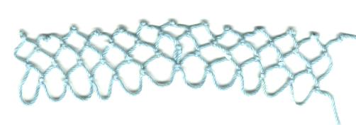row 1 of Chain Decrease netting stitch