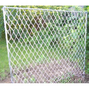 5 foot by 5 foot net trellis with 3 inch diamond meshes